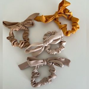 Simons Satin Scrunchies